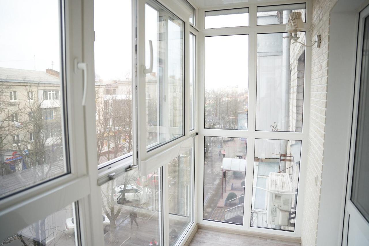 Apartmán Garage Kremenčuk Exteriér fotografie
